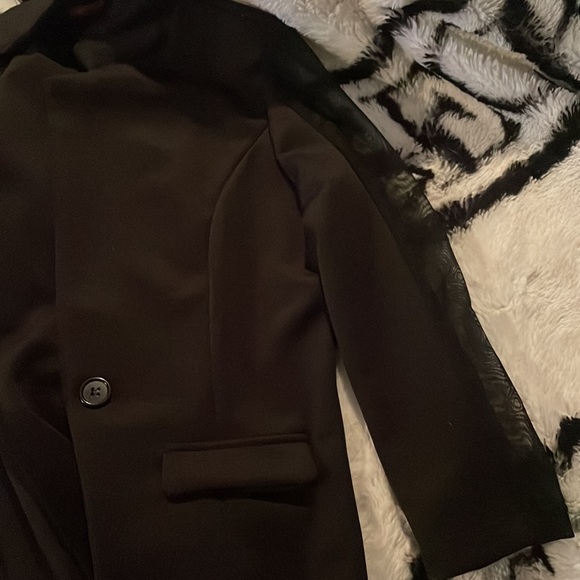 Body central black size large button vest with sheer see-through arm - Picture 4 of 4